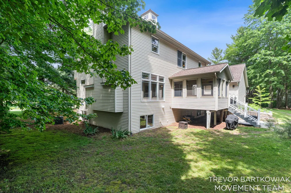 6384 Colorado Court Norton Shores, MI 49444
