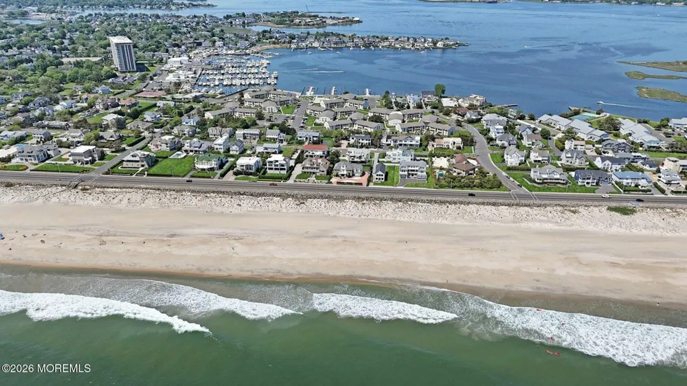 110 Wharfside Drive Monmouth Beach, NJ 07750