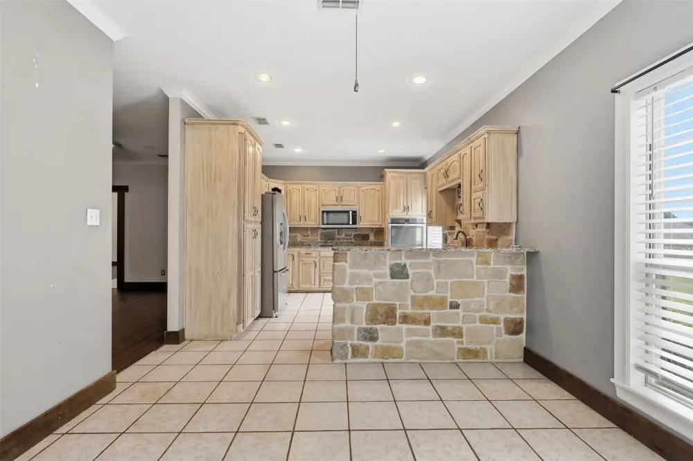 13348 FM 2710 Lindale, TX 75771
