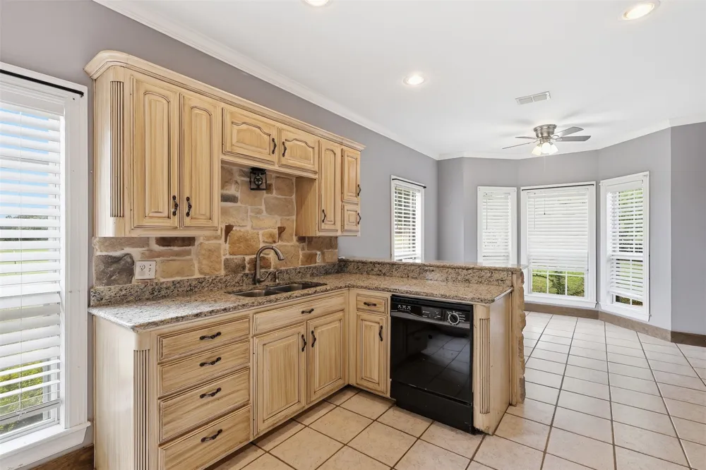 13348 FM 2710 Lindale, TX 75771