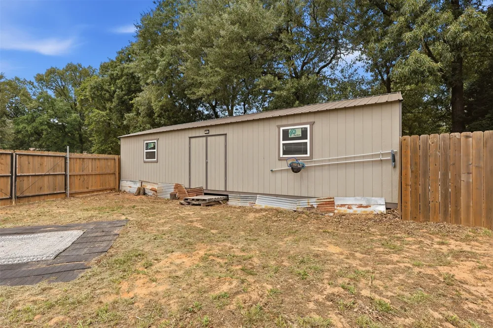 13348 FM 2710 Lindale, TX 75771