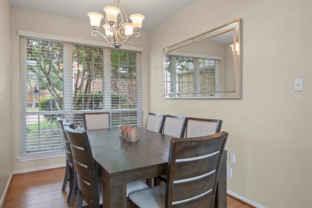 215 Cimarron Trail #1 Irving, TX 75063