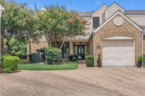 215 Cimarron Trail #1