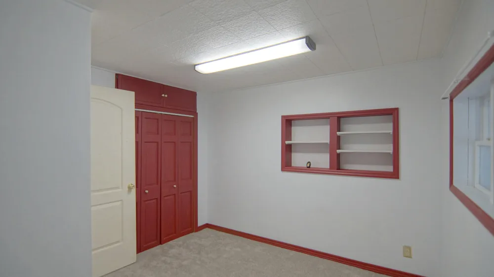 113 W 5th Street Buchanan, MI 49107