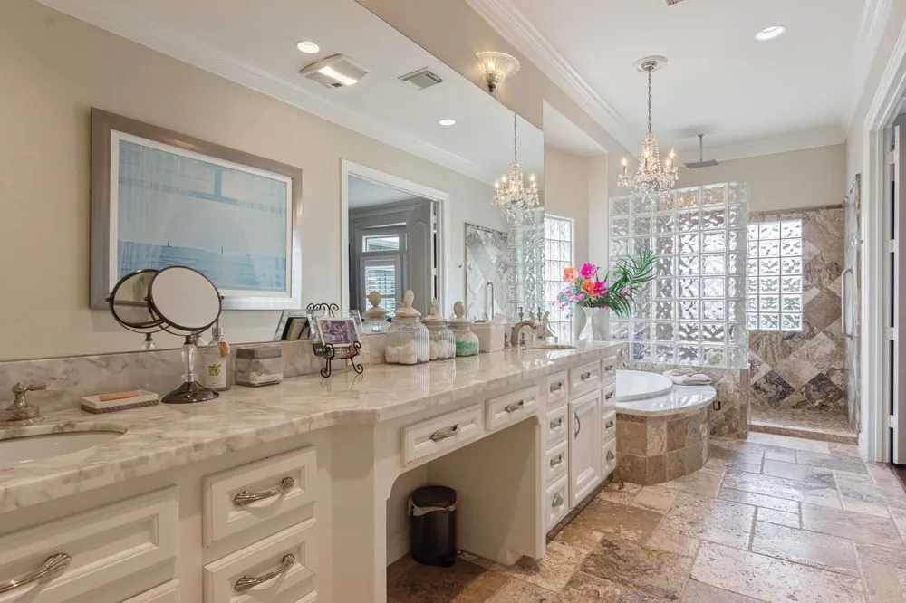 537 Villa Drive Seabrook, TX 77586