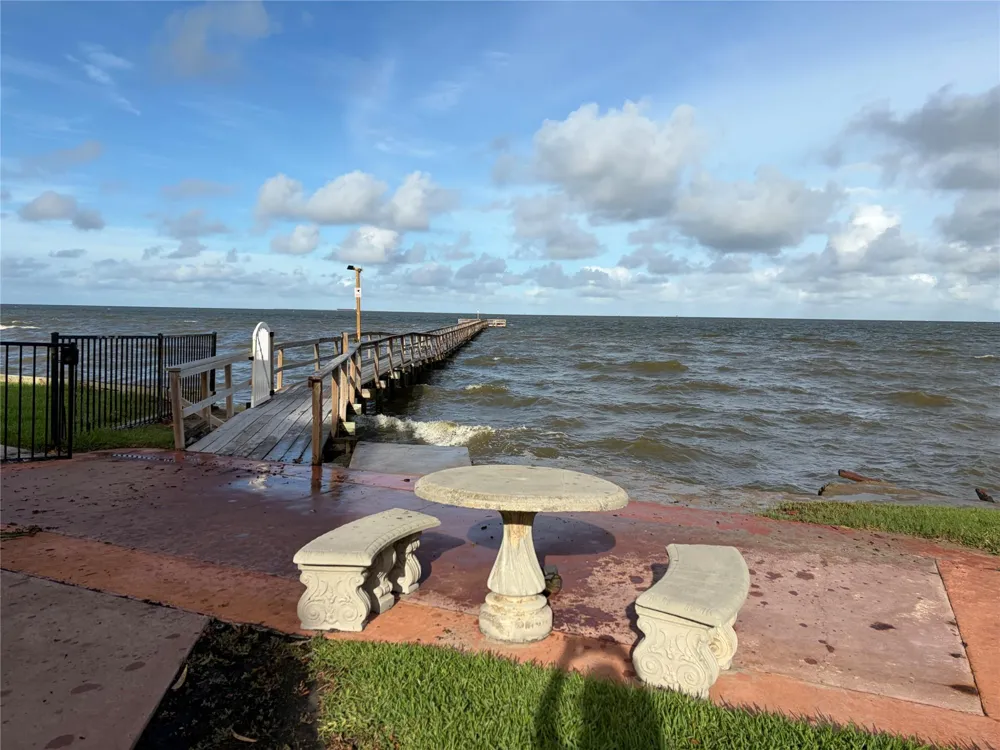 537 Villa Drive Seabrook, TX 77586
