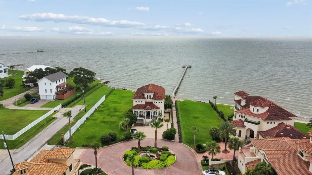 537 Villa Drive Seabrook, TX 77586