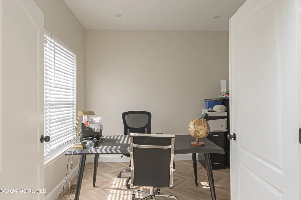 11 Chancellor Park Drive Mays Landing, NJ 08330
