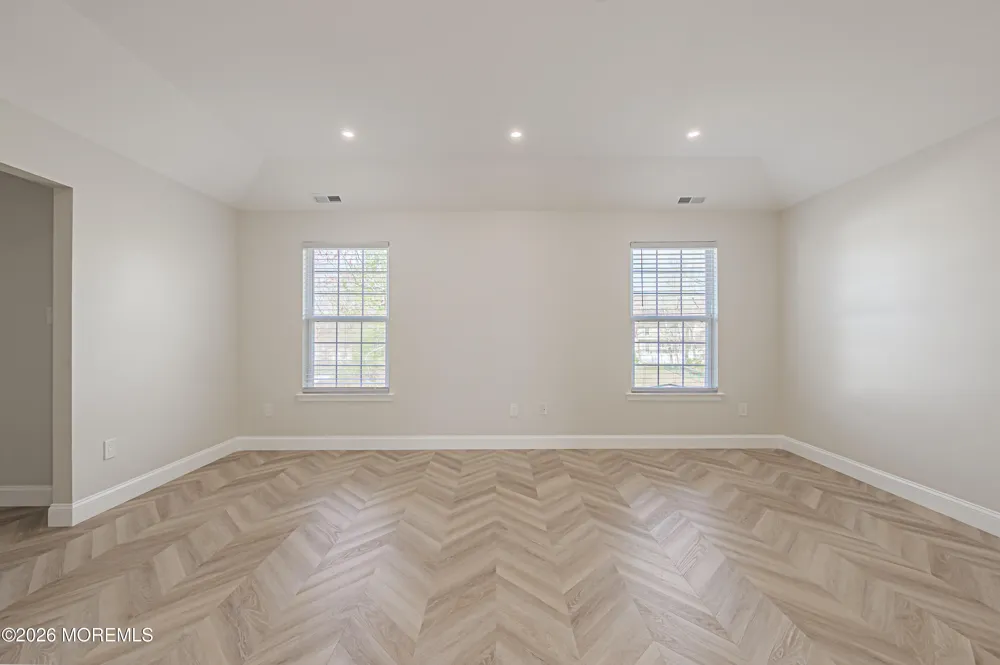 11 Chancellor Park Drive Mays Landing, NJ 08330
