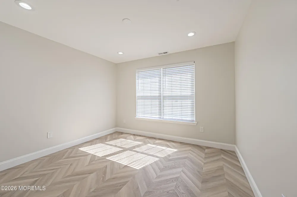 11 Chancellor Park Drive Mays Landing, NJ 08330