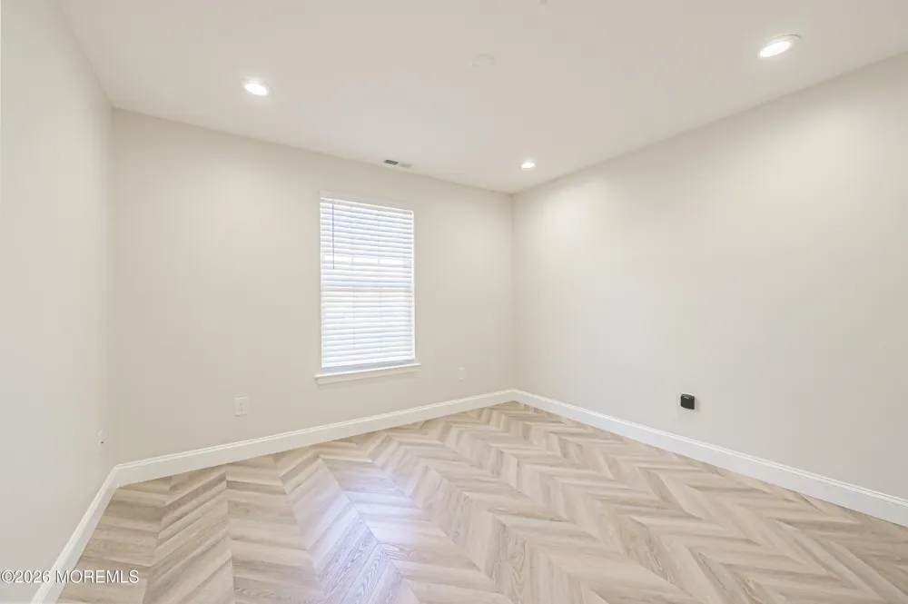11 Chancellor Park Drive Mays Landing, NJ 08330