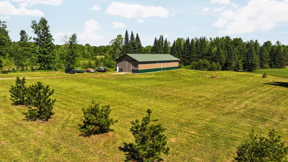 5515 E M 113 Kingsley, MI 49649