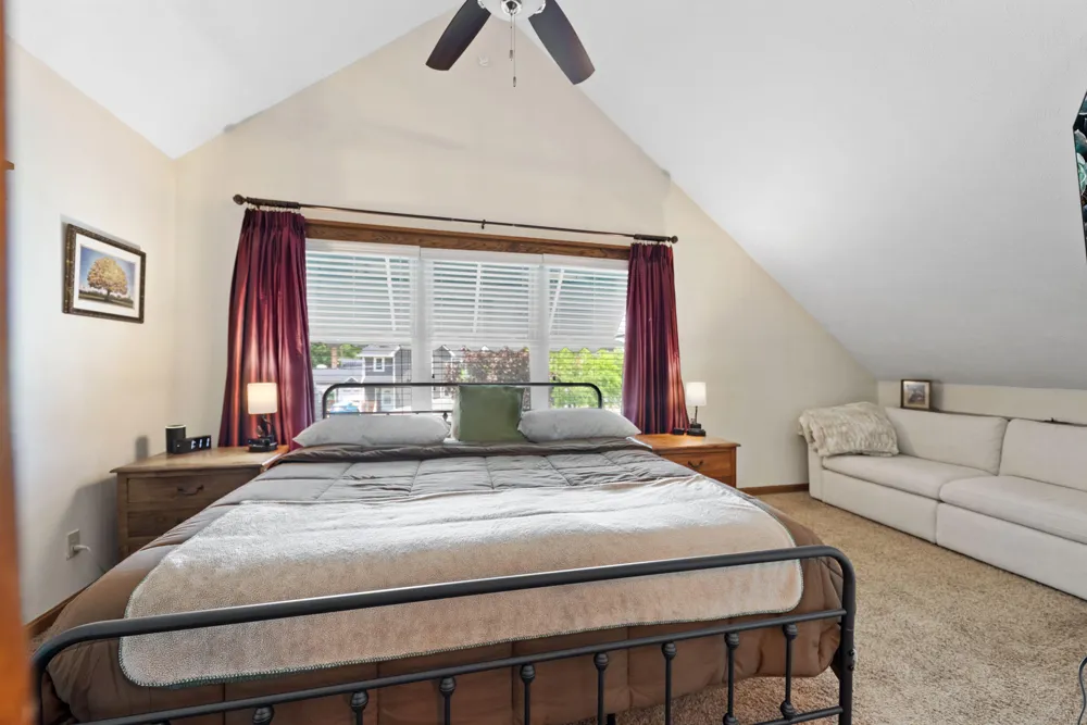 2 E Ash Street E Three Oaks, MI 49128