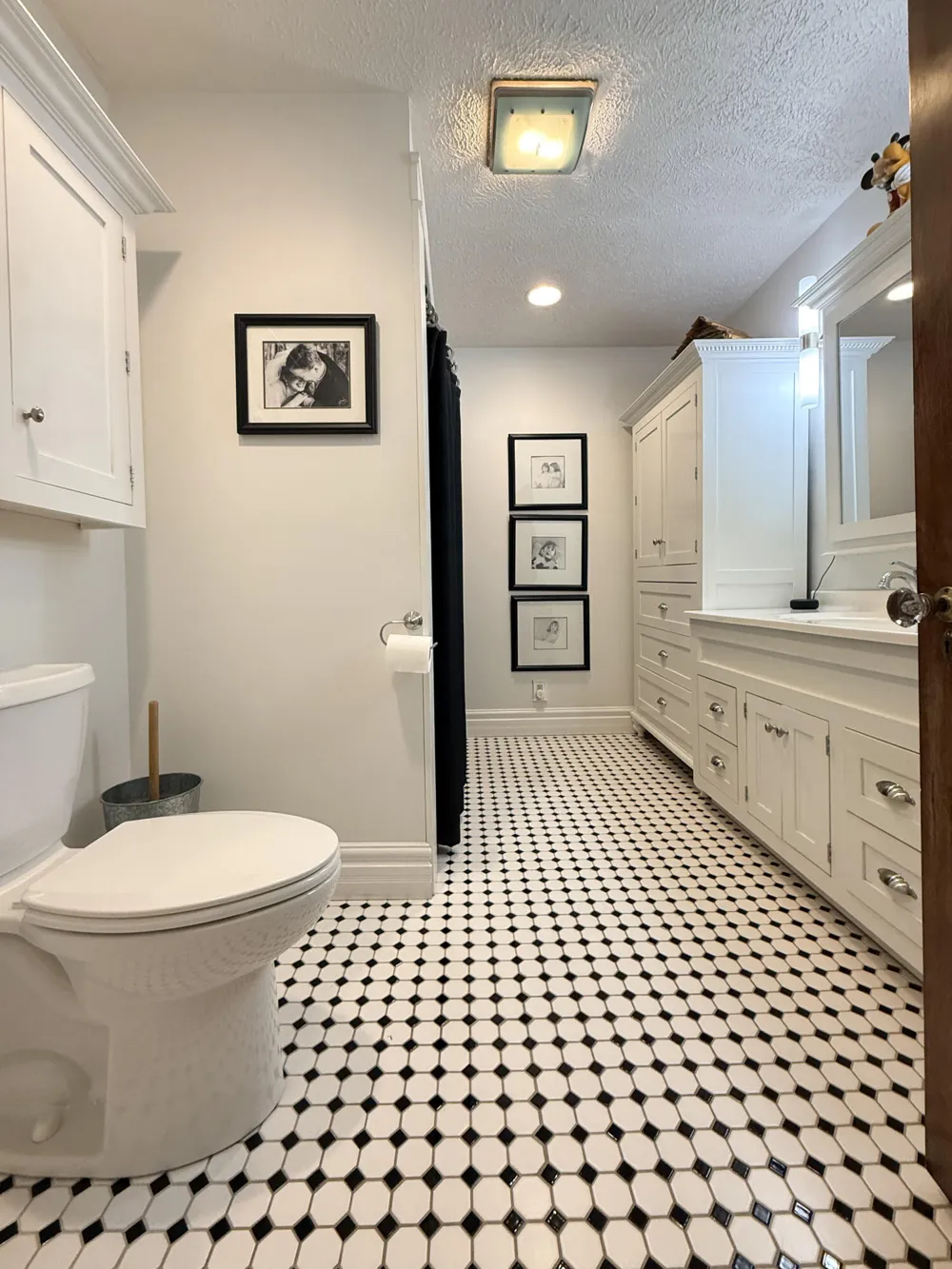 2 E Ash Street E Three Oaks, MI 49128