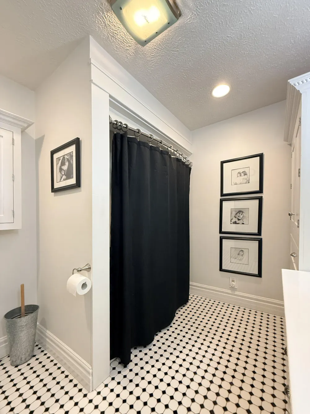 2 E Ash Street E Three Oaks, MI 49128