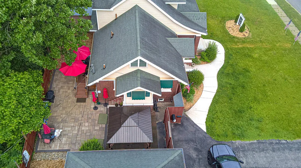 2 E Ash Street E Three Oaks, MI 49128