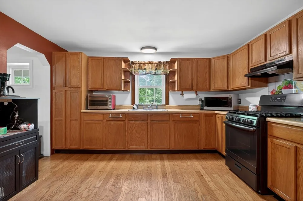 747 Hunting Creek Rd Whitleyville, TN 38588