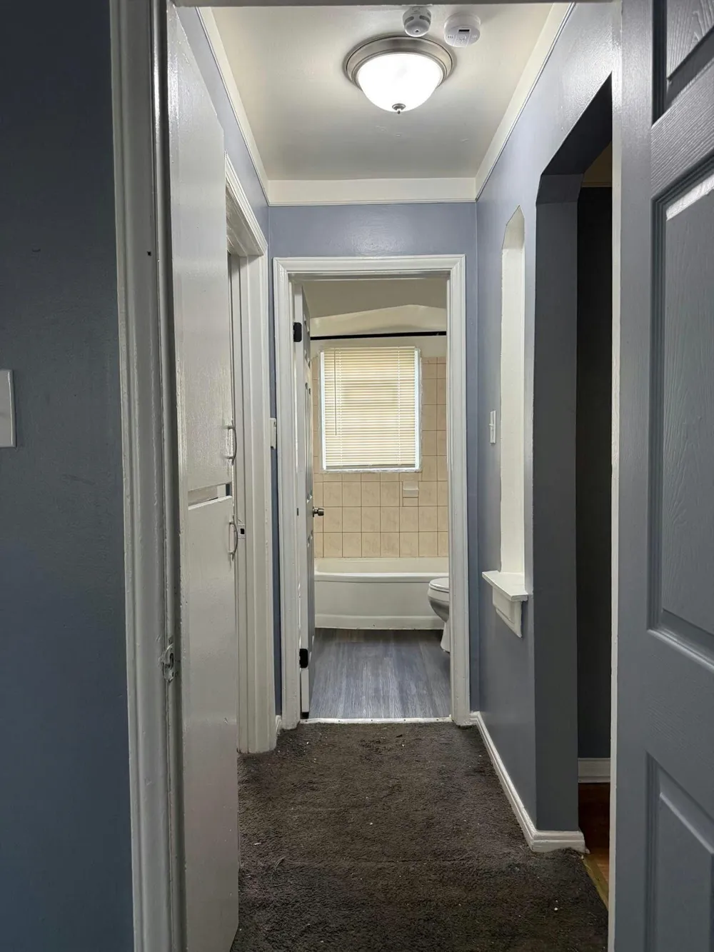 16191 Salem Detroit, MI 48219