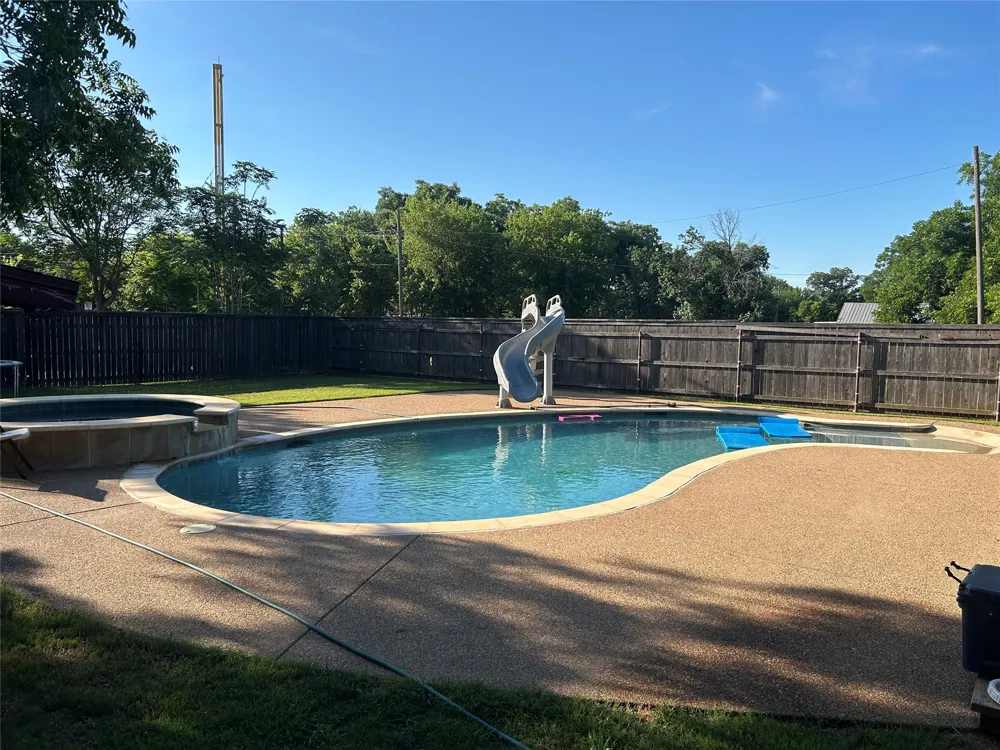 731 Kentucky Street Graham, TX 76450