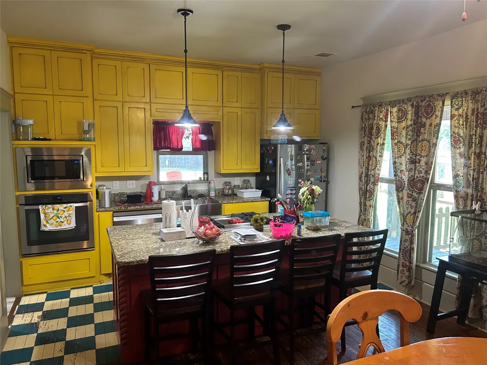 731 Kentucky Street Graham, TX 76450