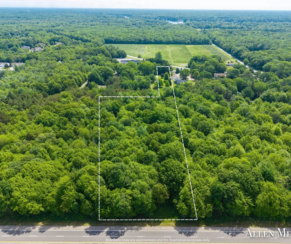 168th Avenue Spring Lake, MI 49456