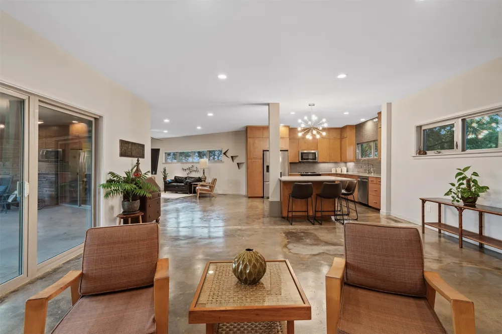 511 Sunset Street Clifton, TX 76634