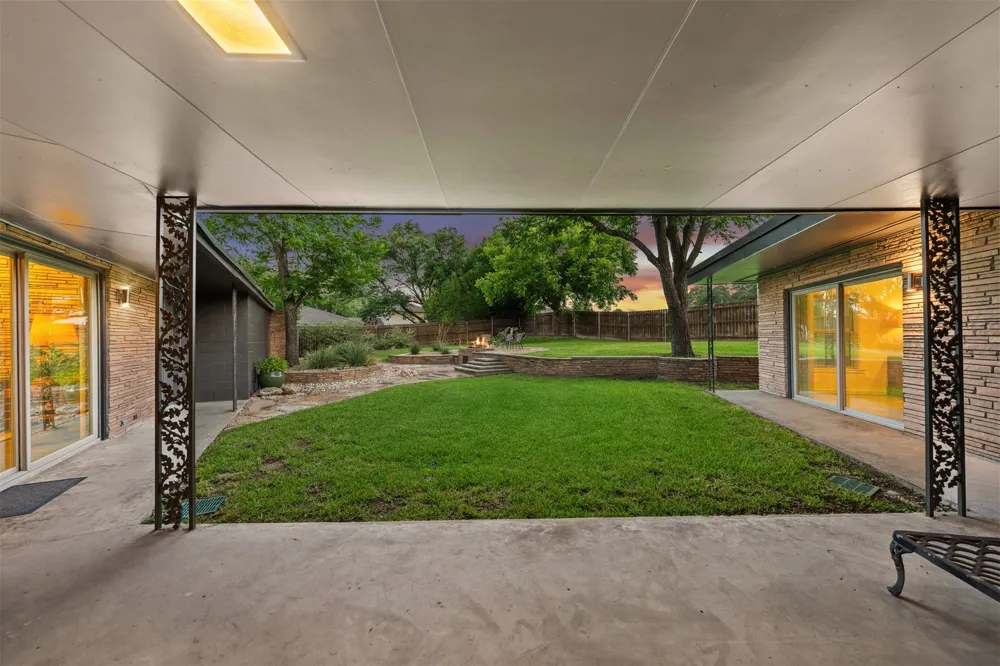 511 Sunset Street Clifton, TX 76634