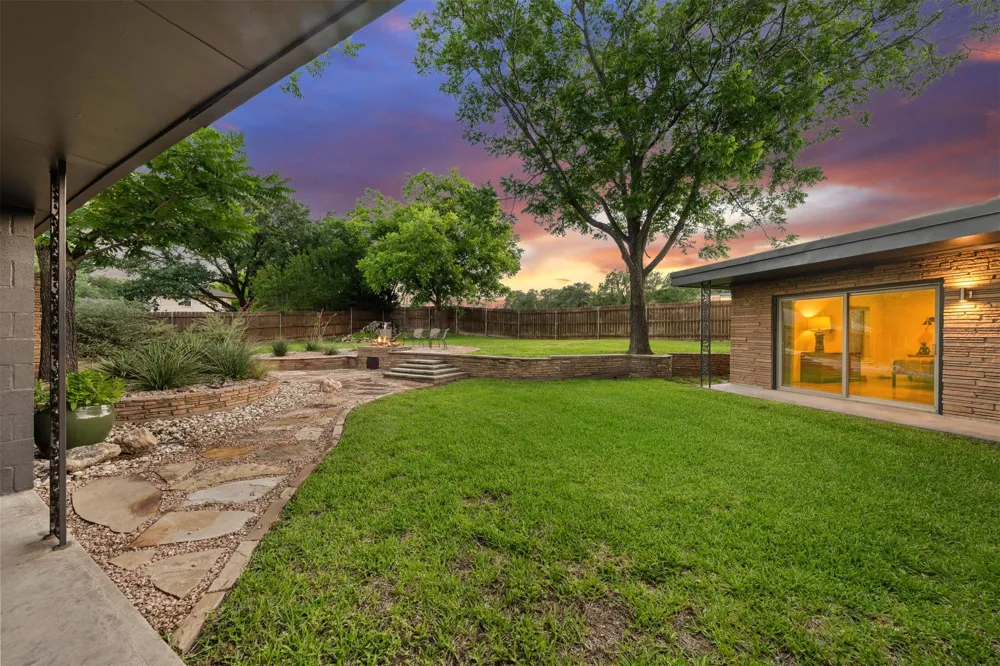 511 Sunset Street Clifton, TX 76634