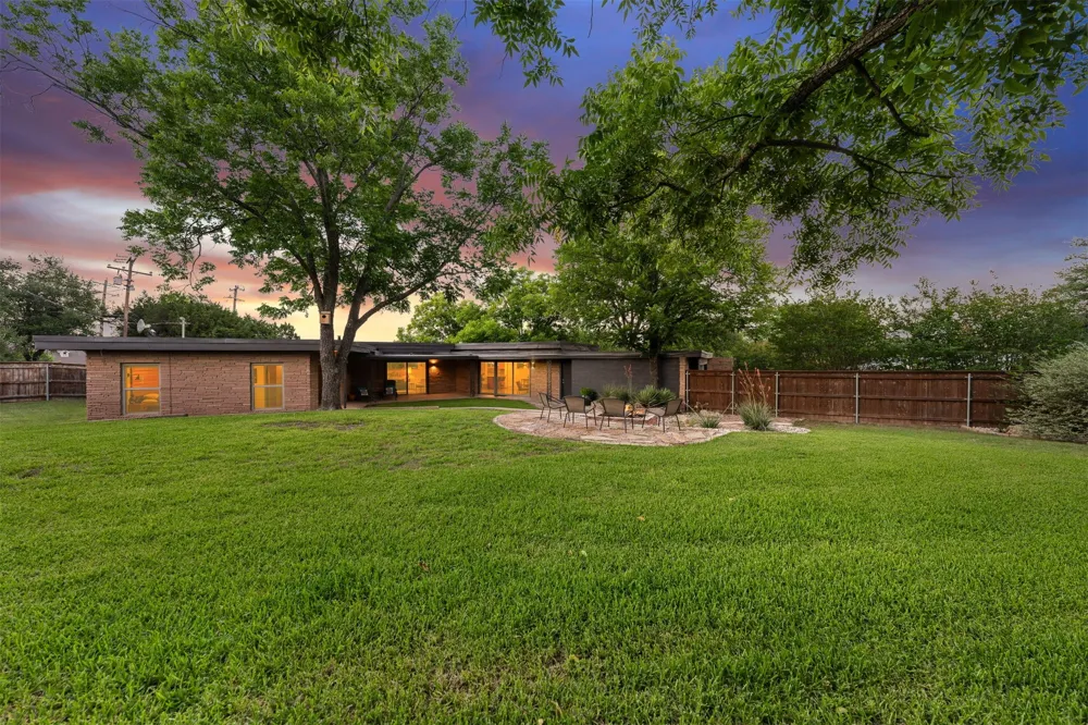 511 Sunset Street Clifton, TX 76634