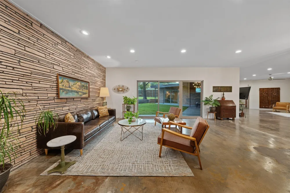 511 Sunset Street Clifton, TX 76634