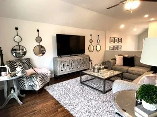 2513 Gramercy Park Drive Flower Mound, TX 75028