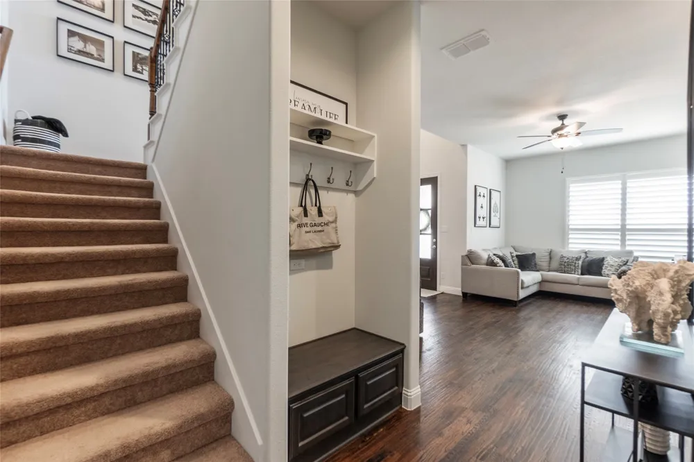 2513 Gramercy Park Drive Flower Mound, TX 75028