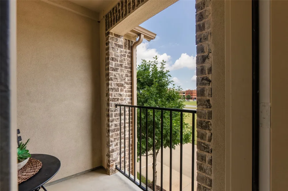 2513 Gramercy Park Drive Flower Mound, TX 75028