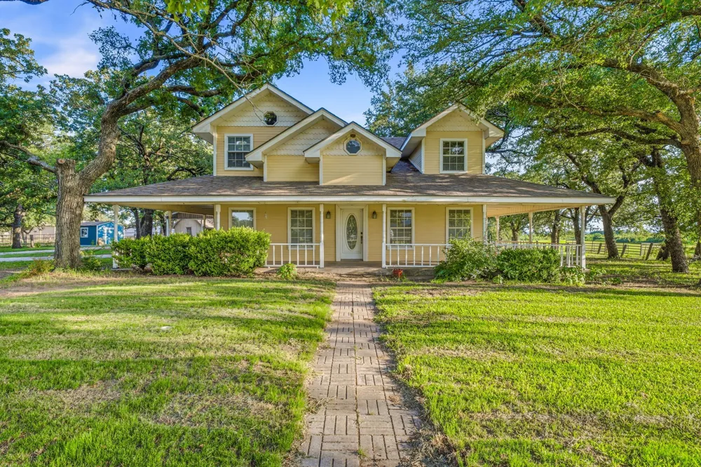 1001 Highway 587 De Leon, TX 76444