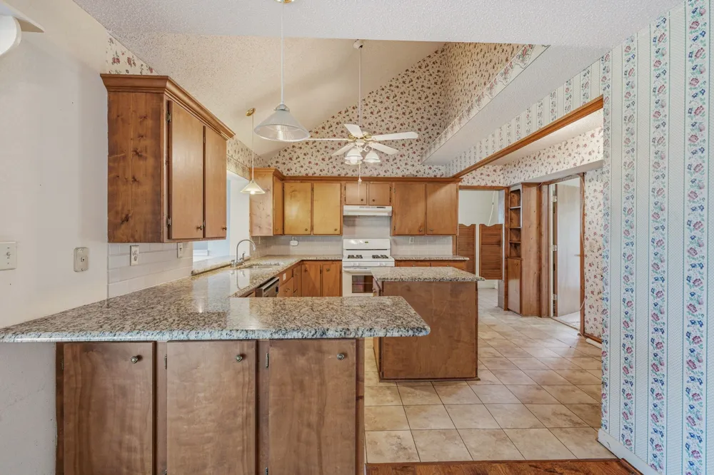 1001 Highway 587 De Leon, TX 76444