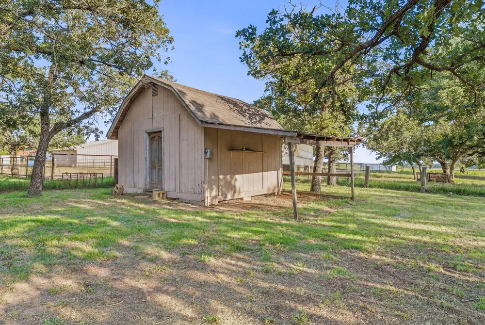 1001 Highway 587 De Leon, TX 76444