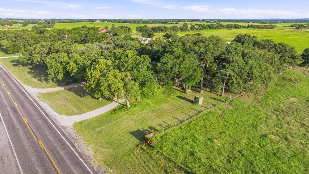 1001 Highway 587 De Leon, TX 76444