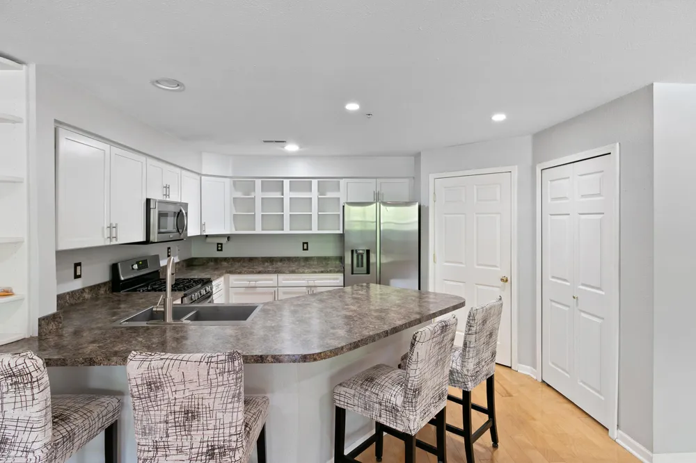 1407 Millbrook Trail Ann Arbor, MI 48108