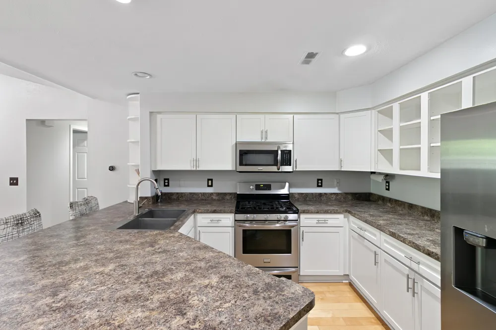 1407 Millbrook Trail Ann Arbor, MI 48108