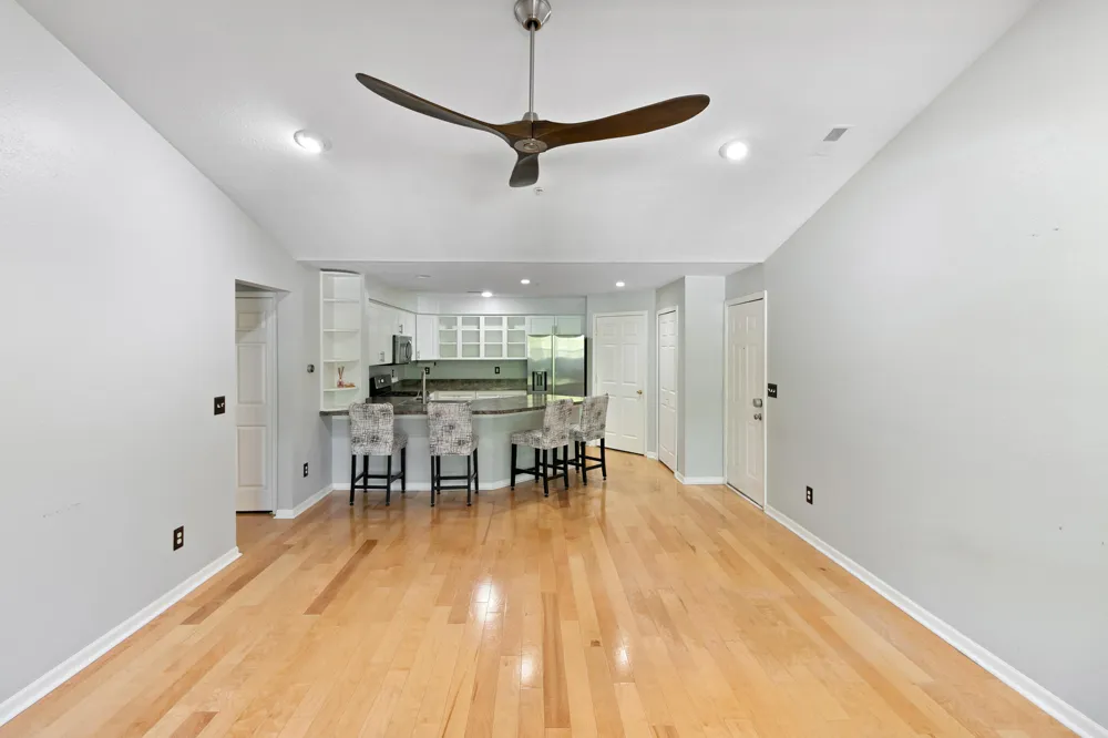 1407 Millbrook Trail Ann Arbor, MI 48108
