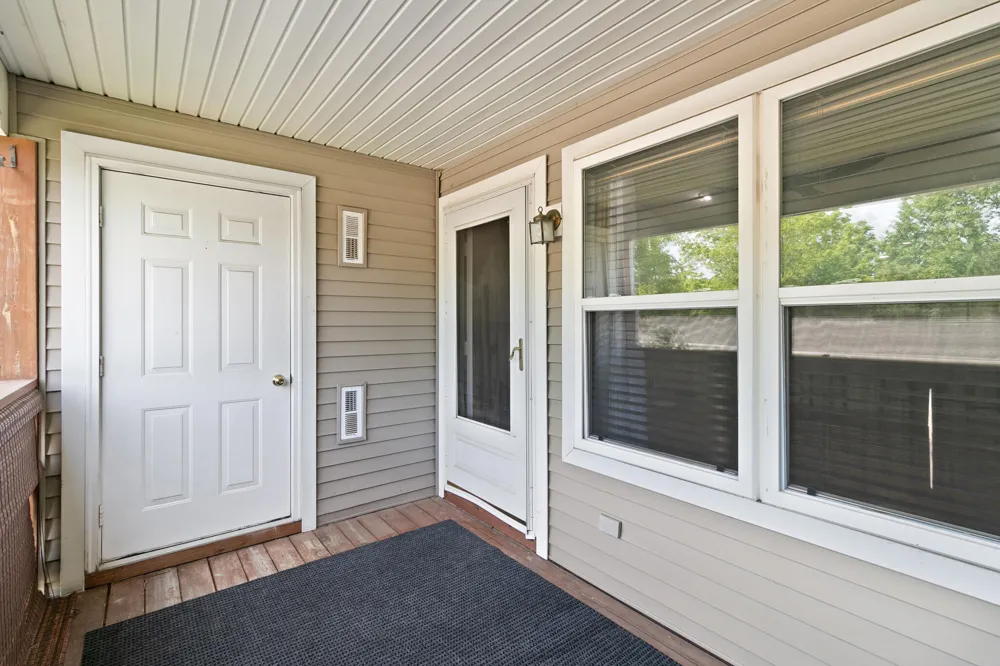 1407 Millbrook Trail Ann Arbor, MI 48108