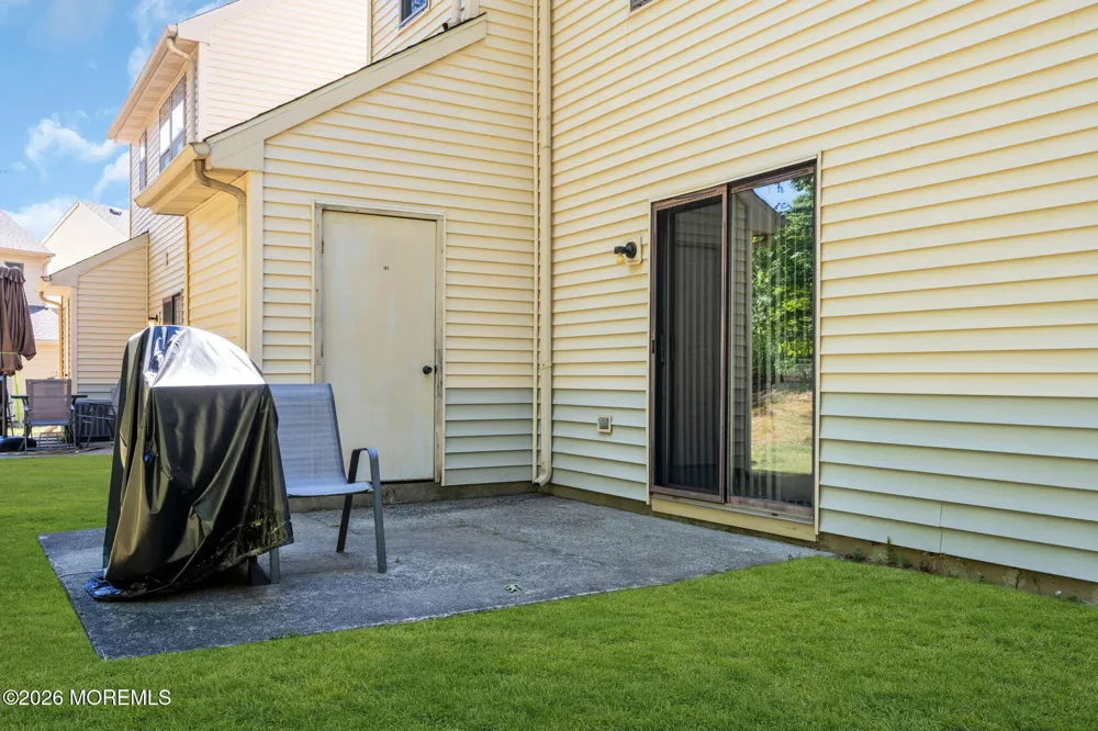 163 Lilac Court Jackson, NJ 08527
