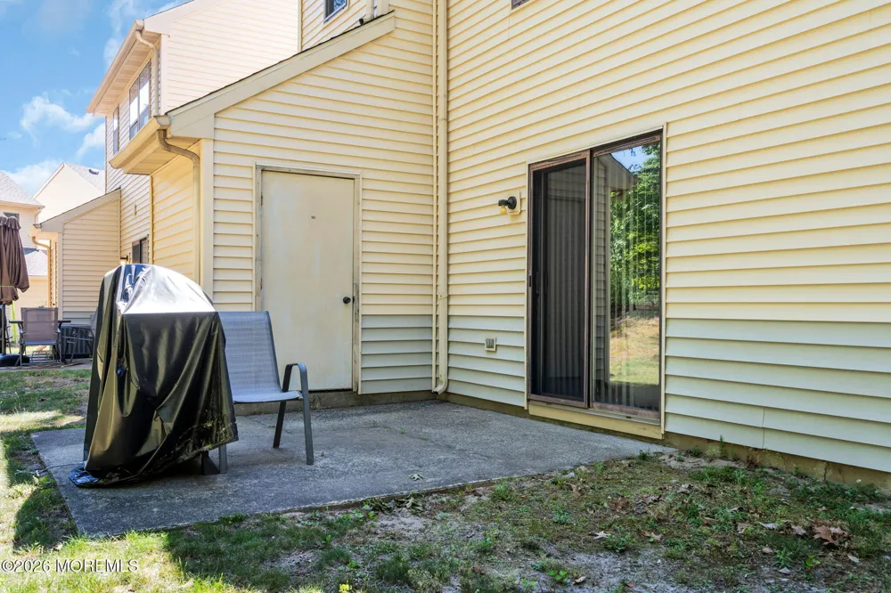 163 Lilac Court Jackson, NJ 08527