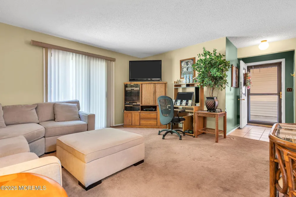 163 Lilac Court Jackson, NJ 08527