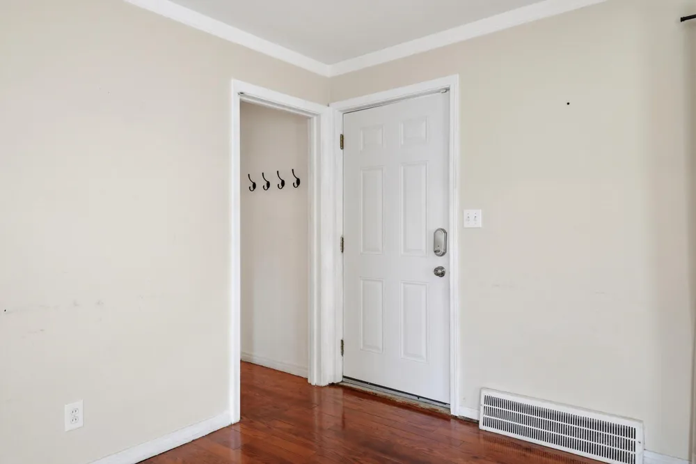 3432 Woodside Street Dearborn, MI 48124