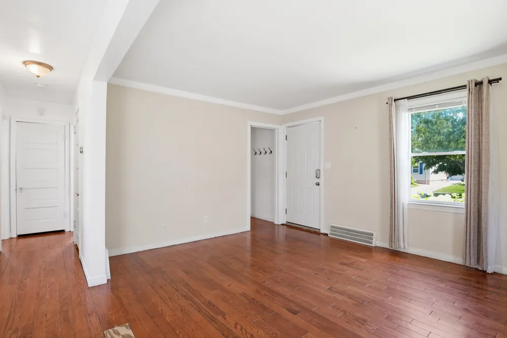 3432 Woodside Street Dearborn, MI 48124