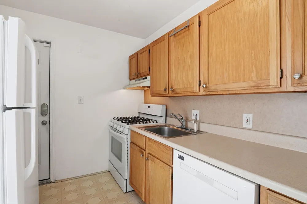 3432 Woodside Street Dearborn, MI 48124