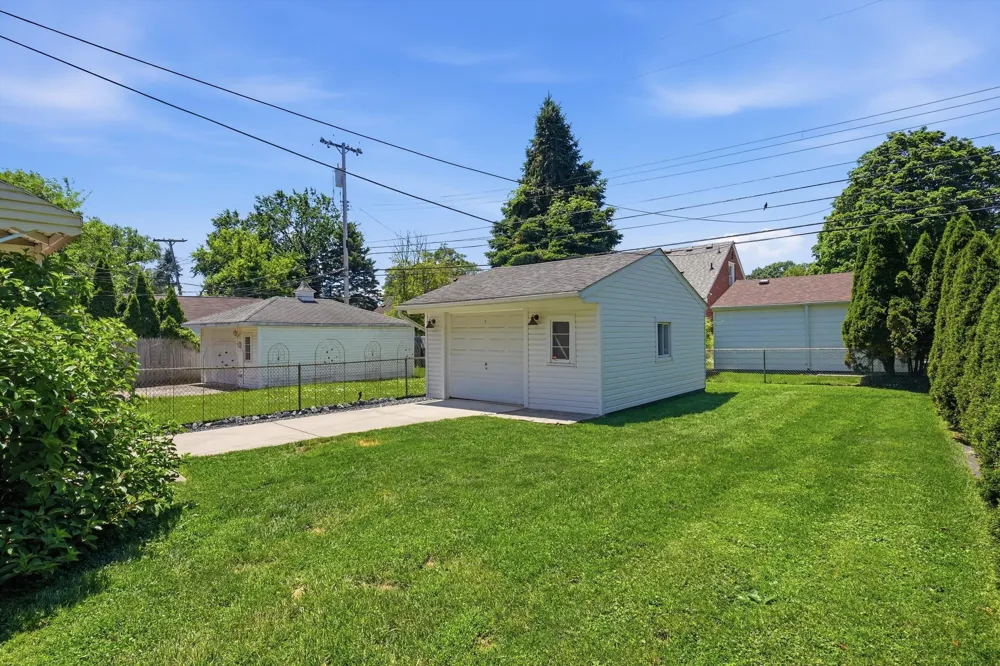 3432 Woodside Street Dearborn, MI 48124