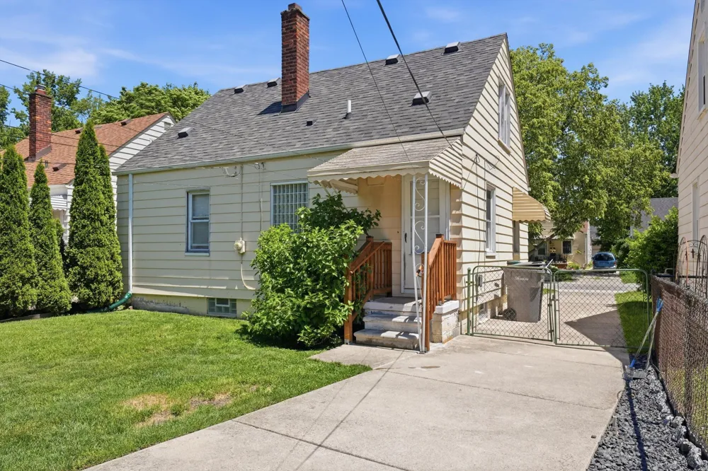 3432 Woodside Street Dearborn, MI 48124