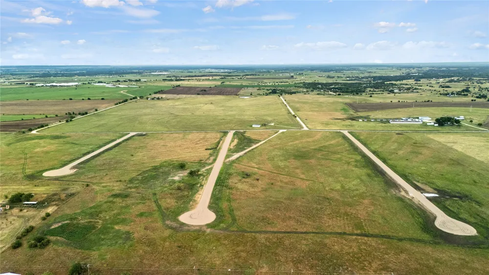 Rider Court Stephenville, TX 76401